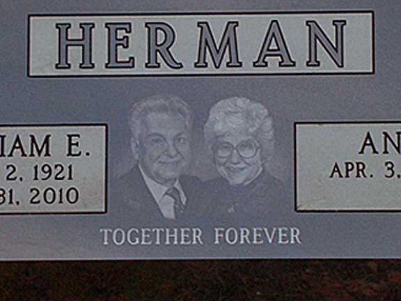 the best double headstones for married couples 2